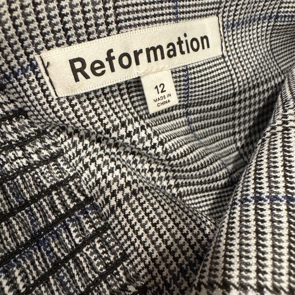 Reformation Cameran Jumpsuit - 12 - Picture 7 of 8